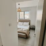 Wake Up By The Sea Beachfront Flats - Apartment
