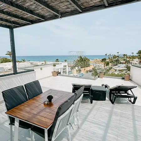 Wake Up By The Sea Flats * بروتاراس