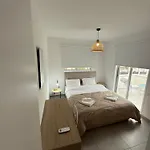 Wake Up By The Sea Beachfront Flats -