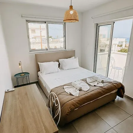 Wake Up By The Sea Beachfront Flats -