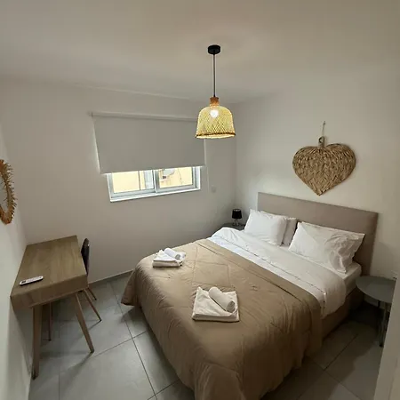 Wake Up By The Sea Beachfront Flats - * Protaras