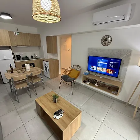 Wake Up By The Sea Beachfront Flats - Protaras